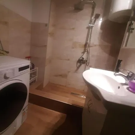 Apartment Haluge *